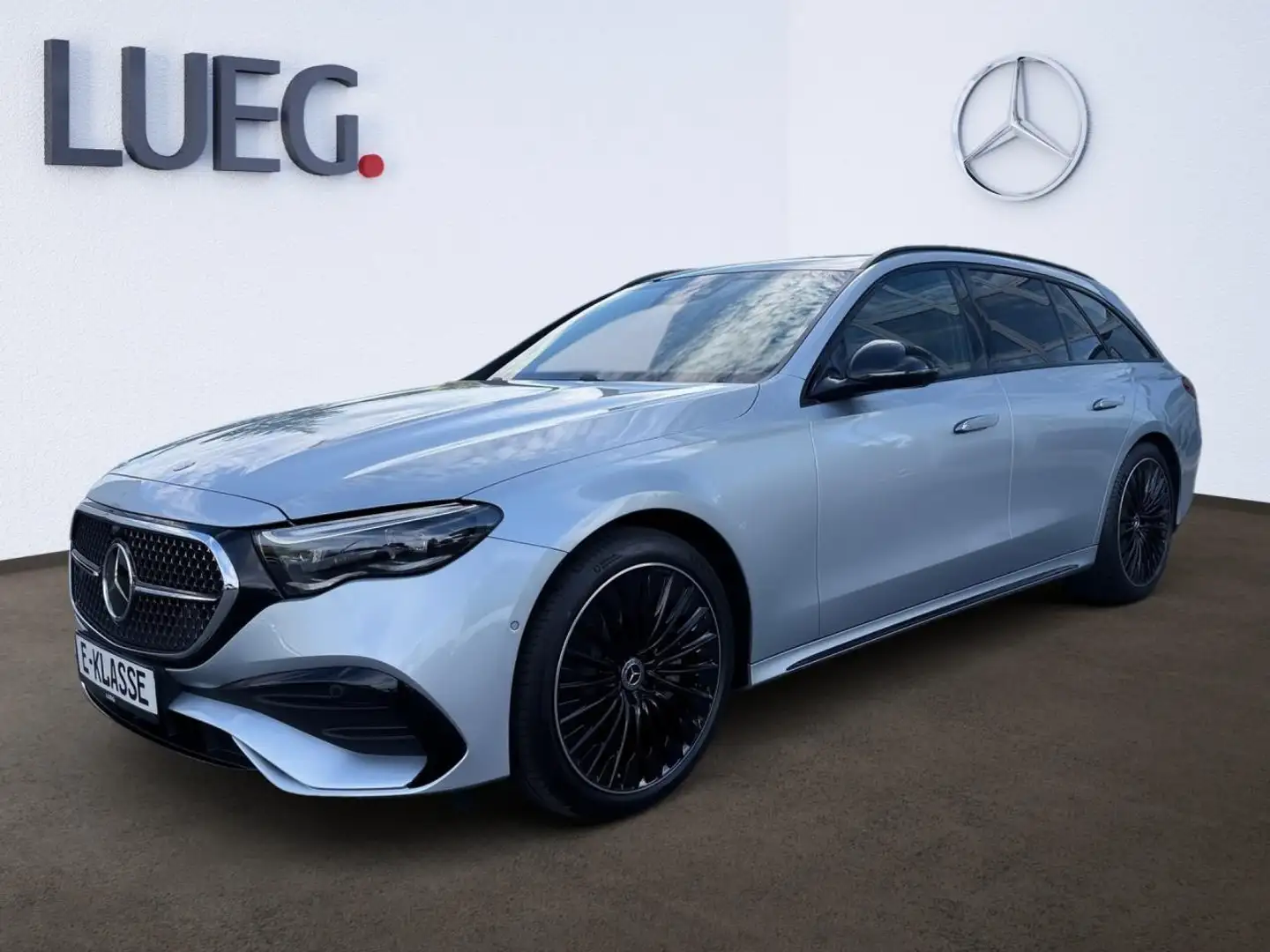 Mercedes-Benz E 220 d 4MATIC T AMG-EDITION+ADVANCED+PANODACH Silber - 2