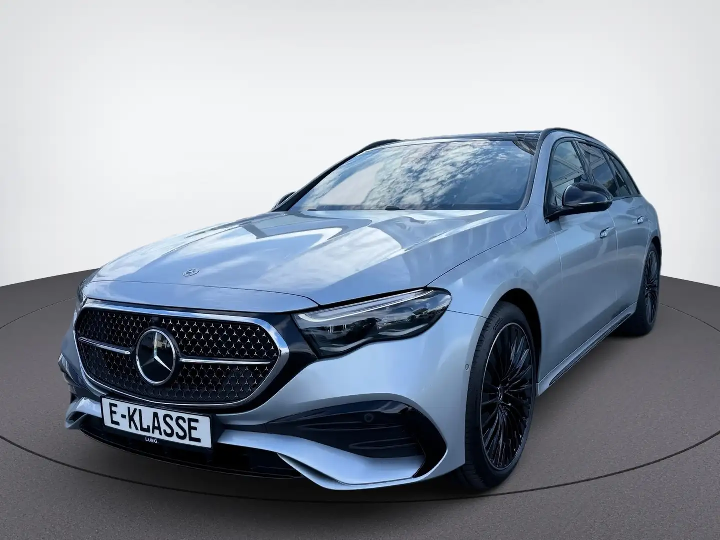 Mercedes-Benz E 220 d 4MATIC T AMG-EDITION+ADVANCED+PANODACH Silber - 1