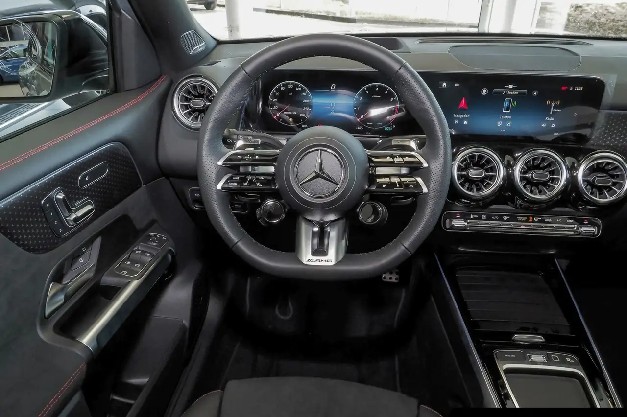 Mercedes-Benz GLB 35 AMG AMG GLB 35 4M Night/Pano/Distron./360°/Multibeam 12