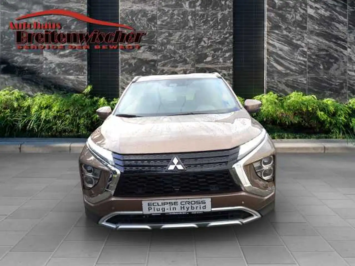 Mitsubishi Eclipse Cross Plug-in Hybrid PLUS 2.4 MIVEC 4WD Braun - 2