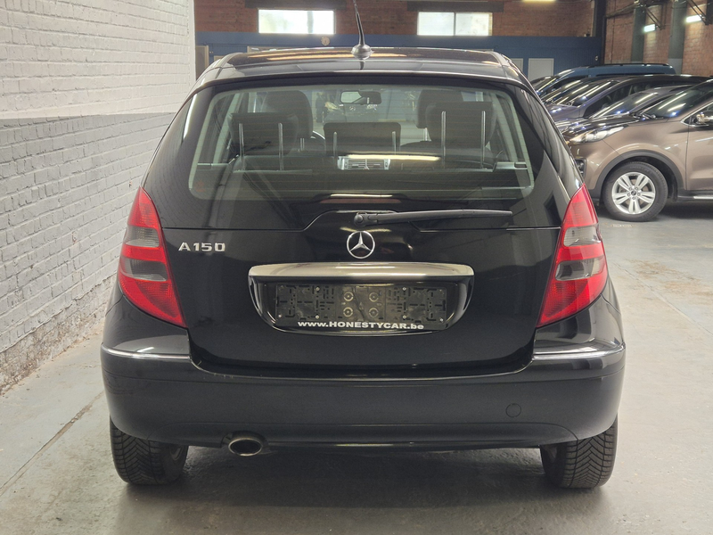 Mercedes-Benz A 150 A 150 Avantgarde - Très bel état ! - Carnet comple — photo 7