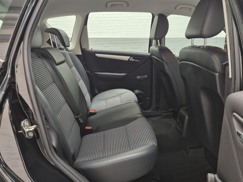 Mercedes-Benz A 150 A 150 Avantgarde - Très bel état ! - Carnet comple — photo 13