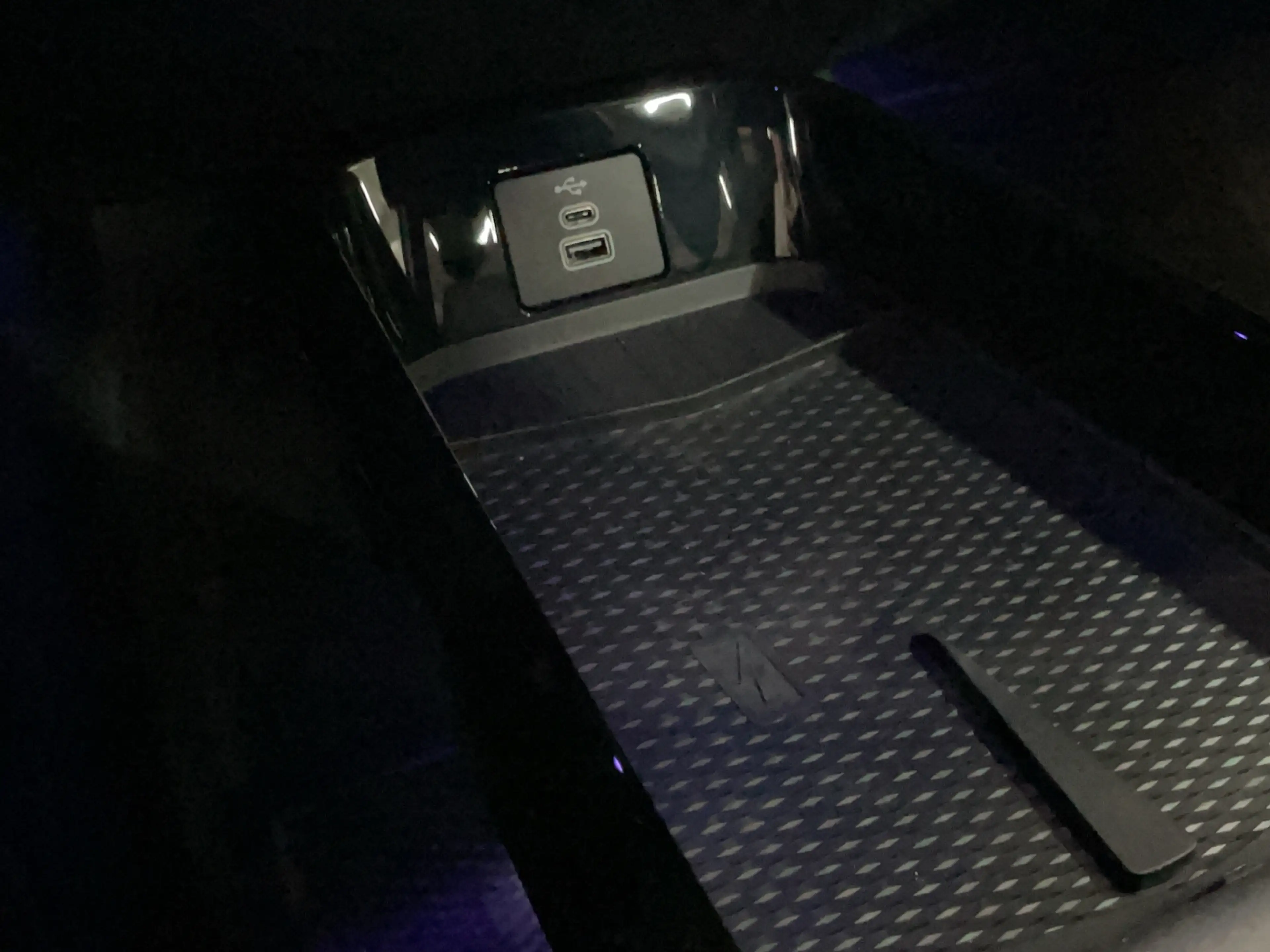 Ford Mustang Mach-E Extended Premium RWD 88 kWh | UNIEK! | Hoogglans z — photo 28