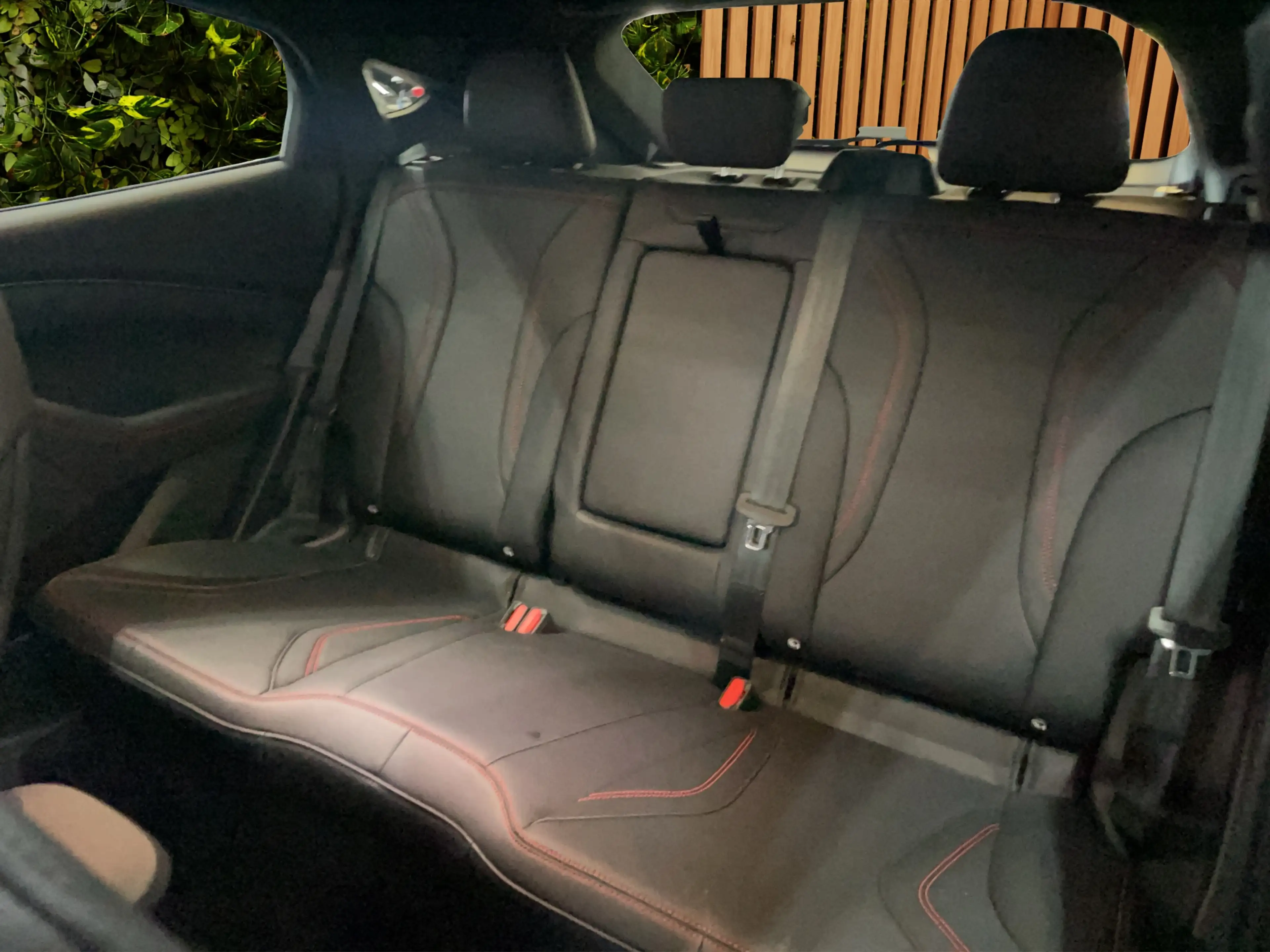 Ford Mustang Mach-E Extended Premium RWD 88 kWh | UNIEK! | Hoogglans z — photo 31