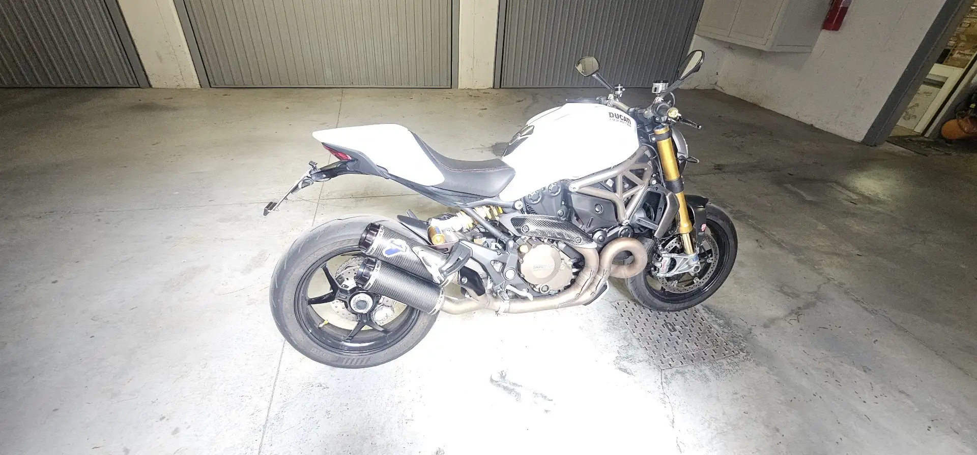 Ducati Monster 1200 1200S Bianco - 2