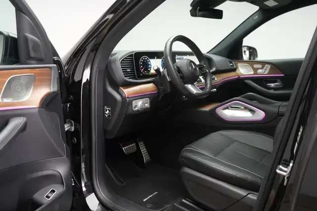 Mercedes-Benz GLS view 15
