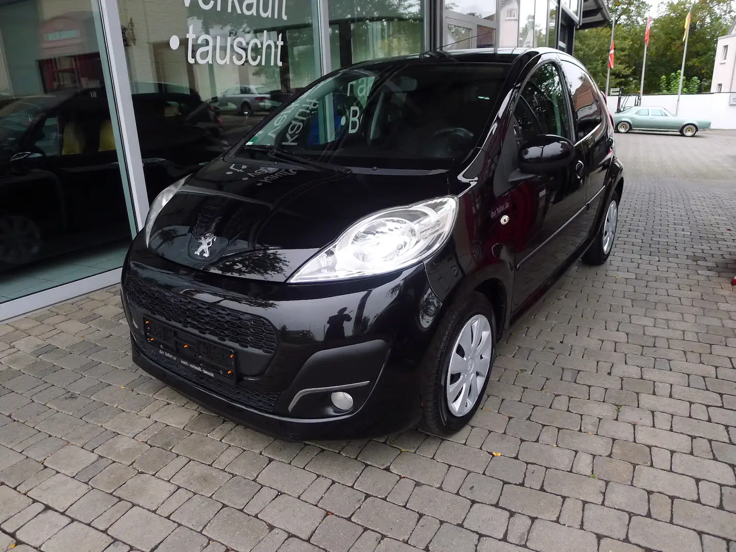 Peugeot 107 5-türig/ Klima Schwarz - 2