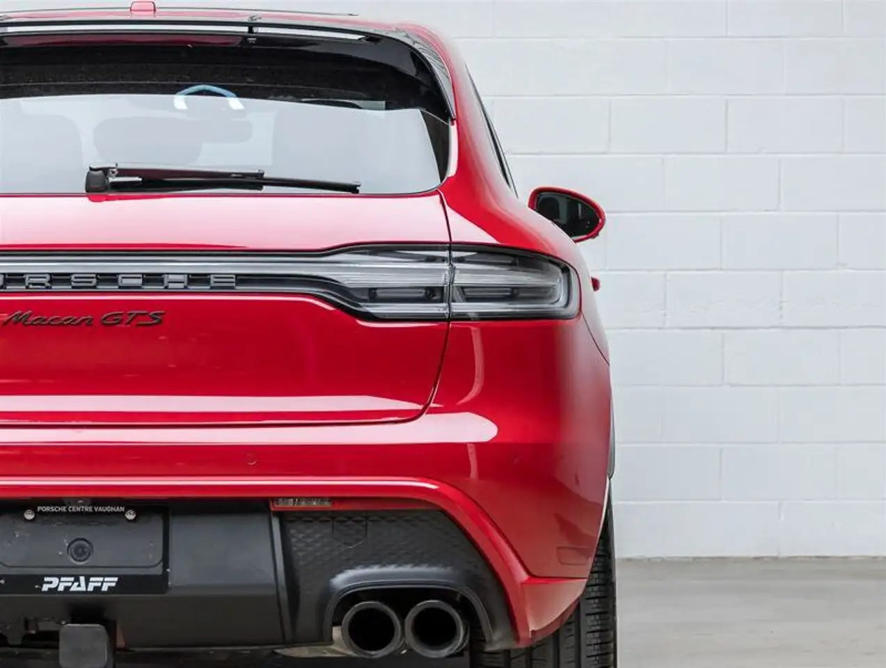 Porsche Macan photo Porsche Macan