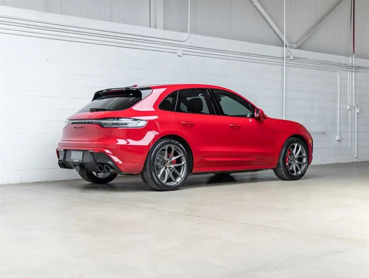 Porsche Macan photo Porsche Macan