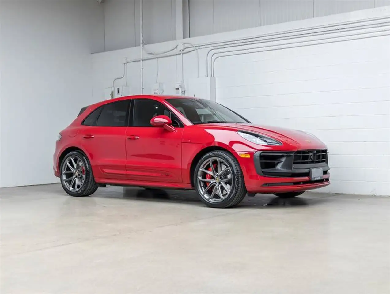 Porsche Macan photo Porsche Macan