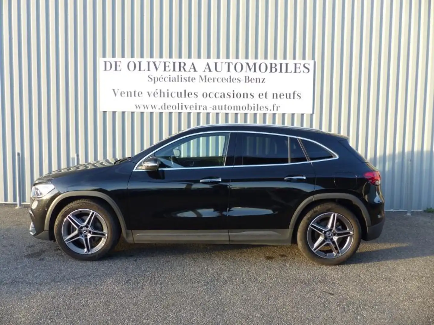 Mercedes-Benz GLA 200 200 163ch AMG Line 7G-DCT (TVA) Negro - 2
