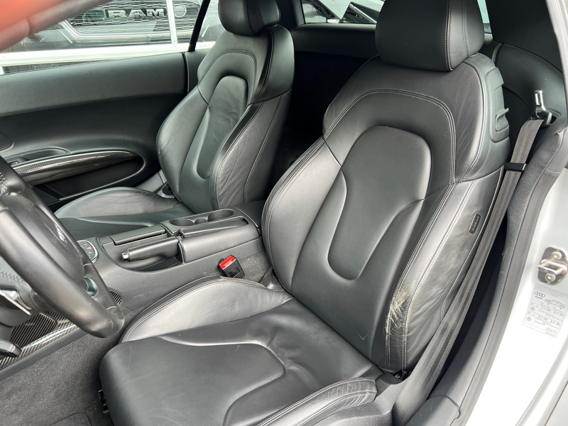Audi R8 5.2 FSI quattro — photo 10