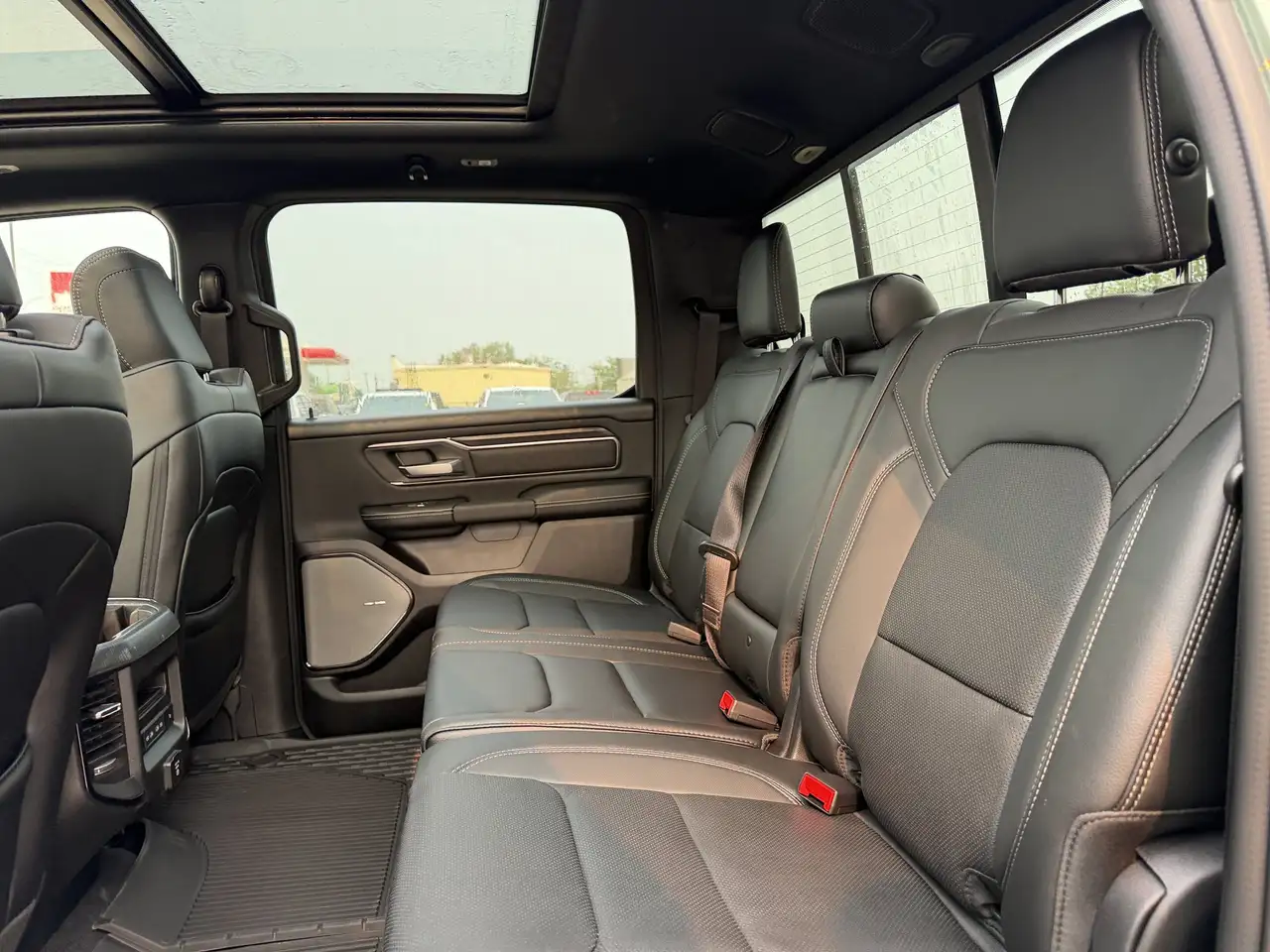 RAM 1500 photo RAM 1500