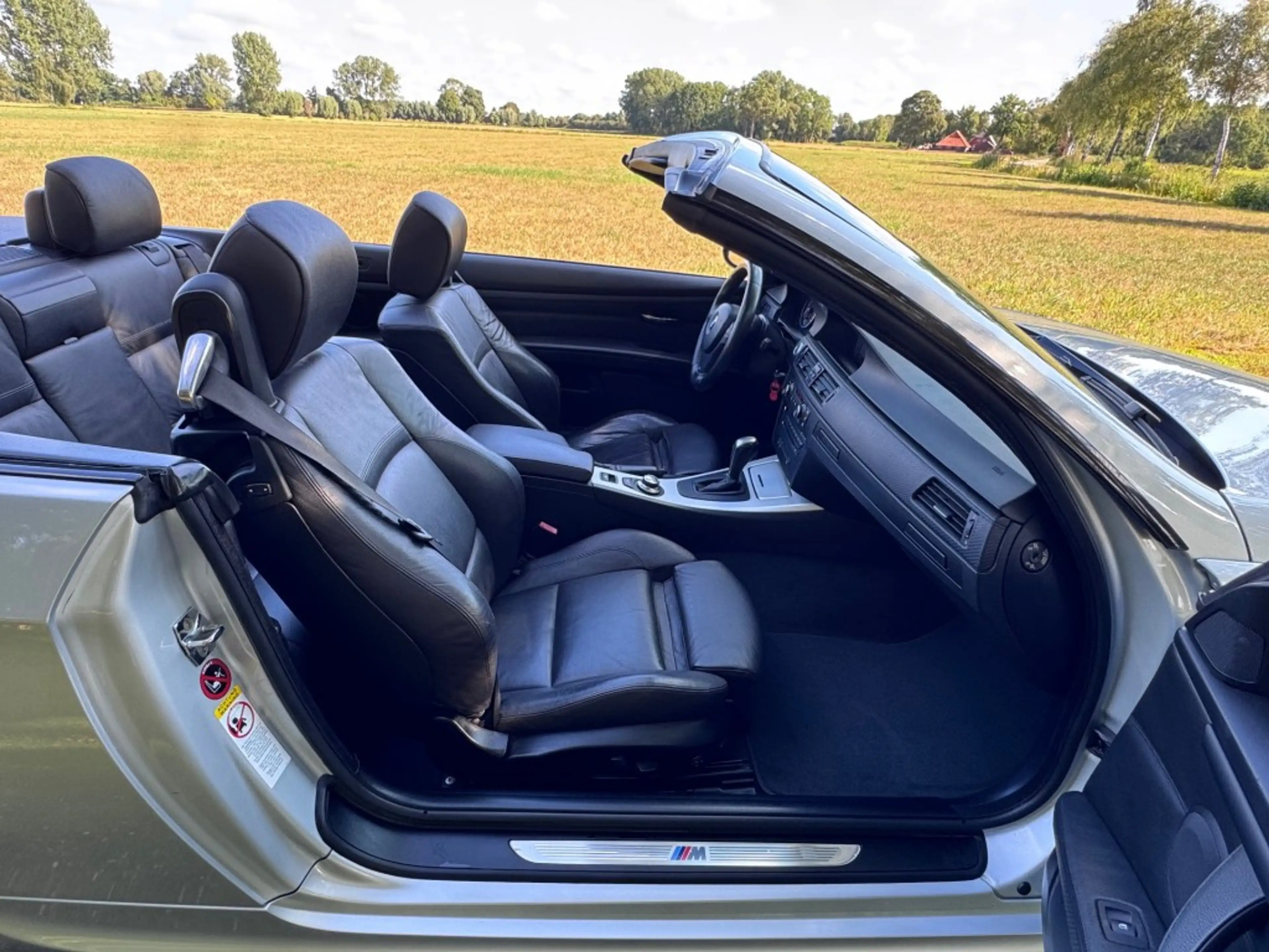 BMW 335 335 I CABRIO / MPACK / LEDER / LED / 19 INCH — photo 7