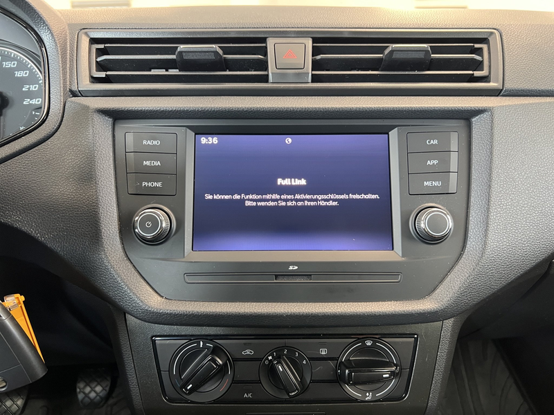 SEAT Ibiza Reference — photo 10