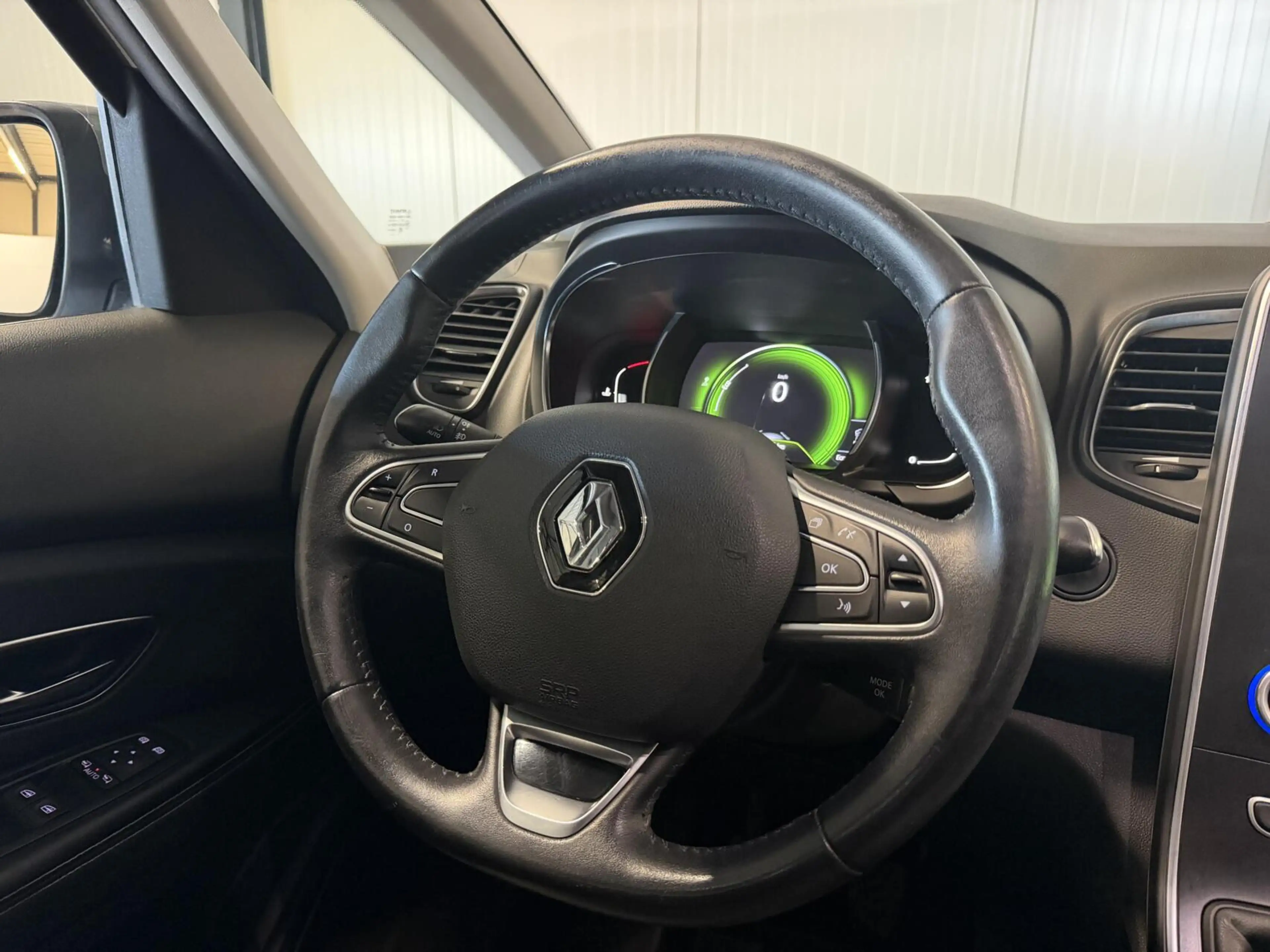 Renault Grand Scenic 1.2 TCe Intens 7 Persoons Cruise Navi — photo 18