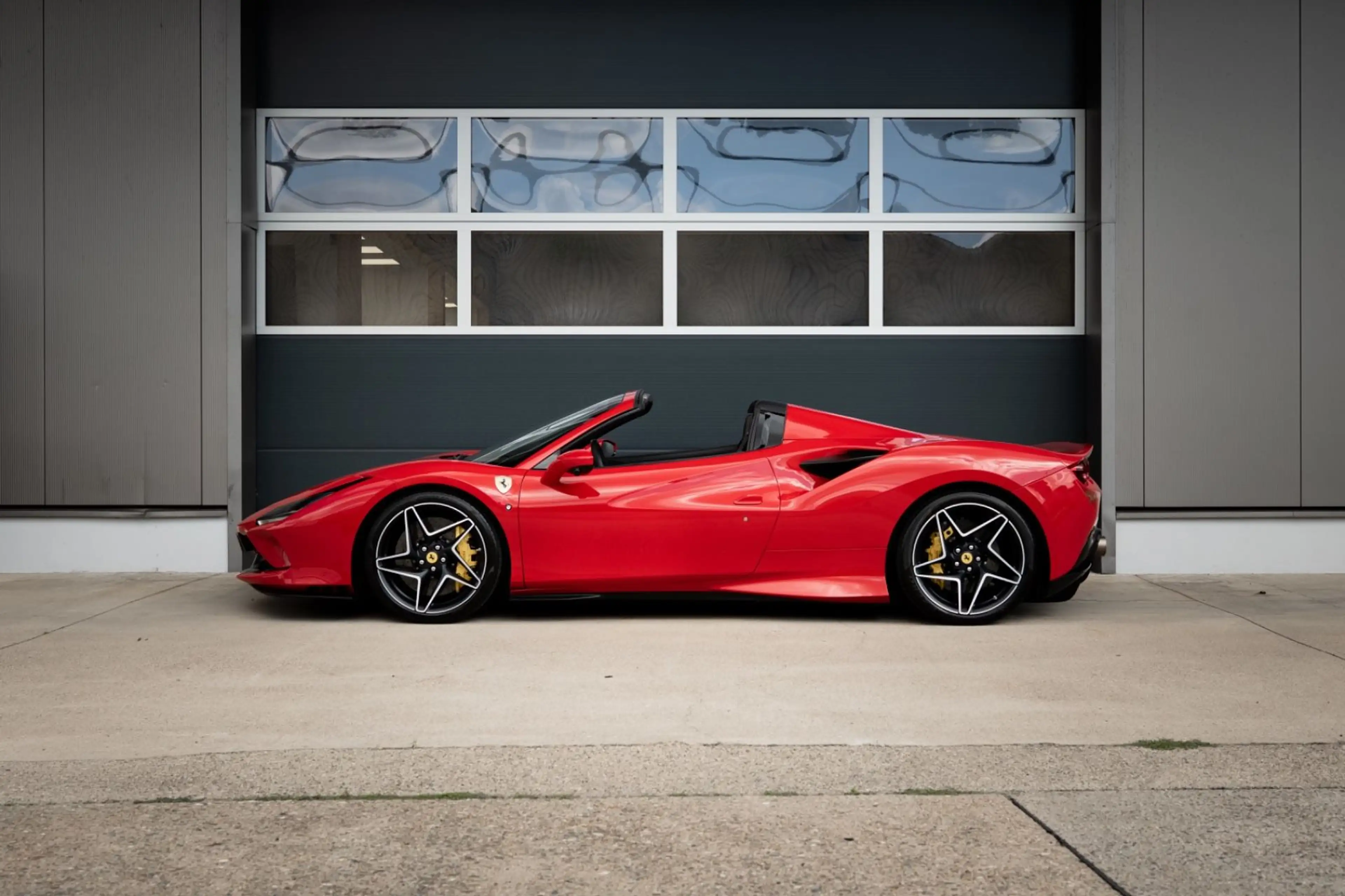 Ferrari F8 Spider Front PPF / Capristo — photo 3