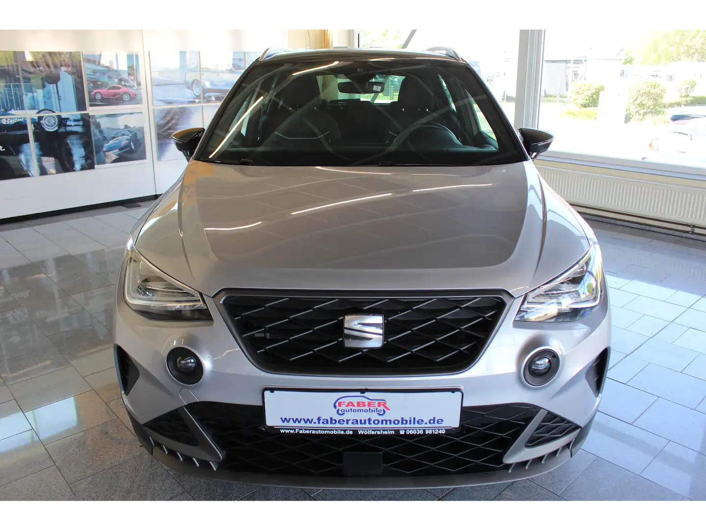SEAT Arona Xcellence Beats FR Line*APPLE CAR PLAY*SHZ* Silber - 2