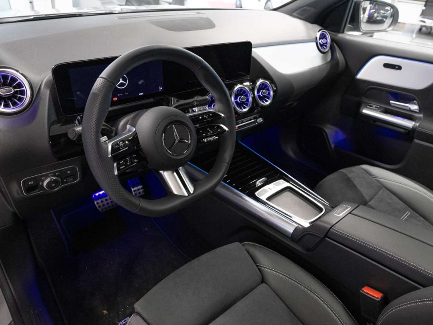 Mercedes GLA 200 AMG Line -  - Joinsteer - #3