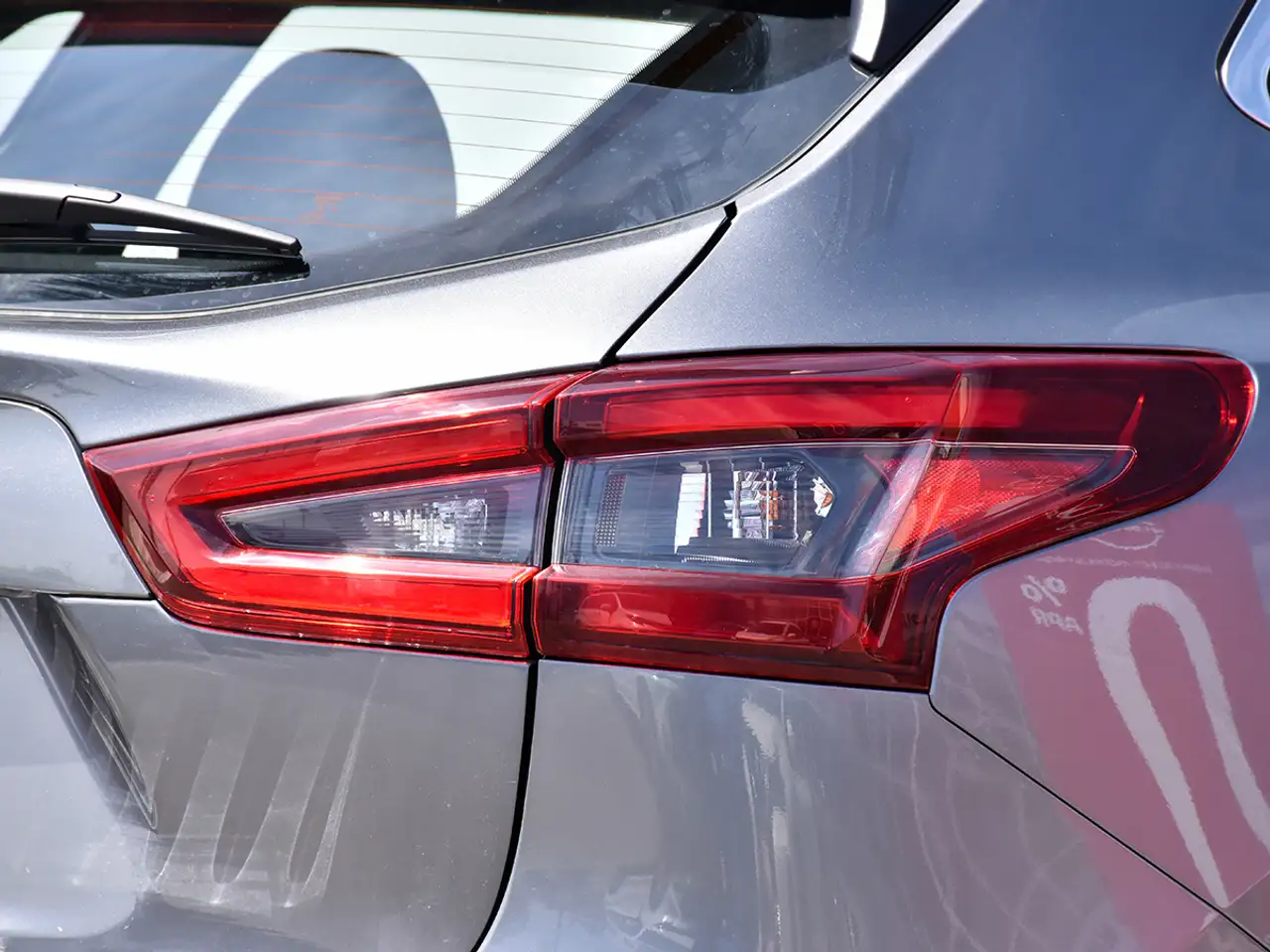 Nissan Qashqai снимка Nissan Qashqai