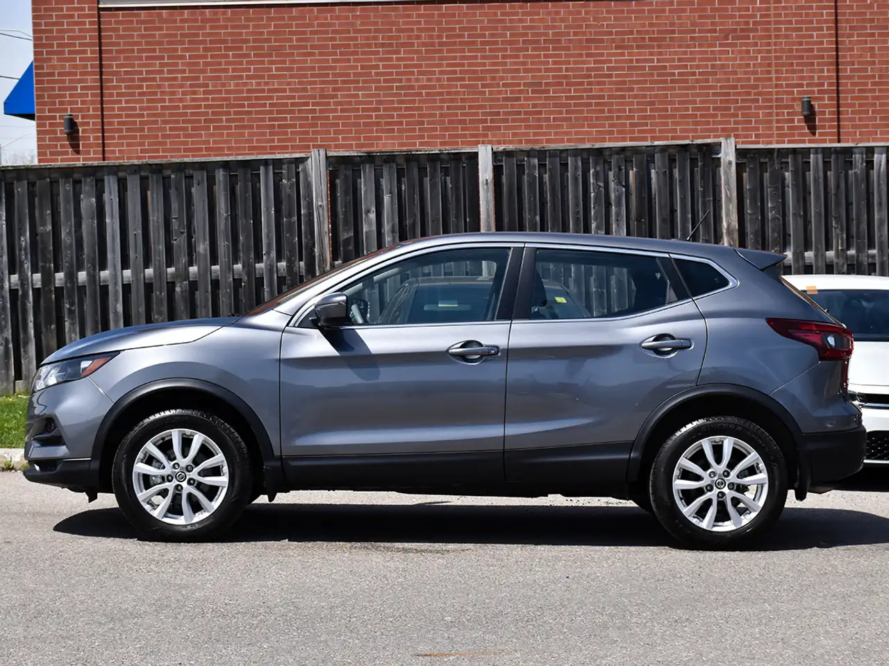 Nissan Qashqai снимка Nissan Qashqai