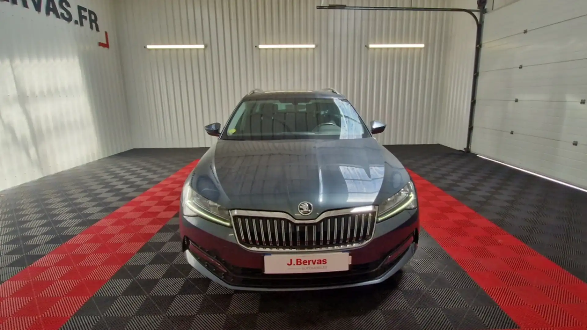 Skoda 2.0 TDI SCR 150 DSG7 Business - 2