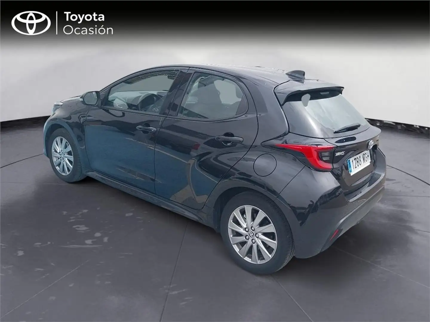 Toyota Yaris 5 Puertas Active Tech 120H Automático (e-CVT) - 2