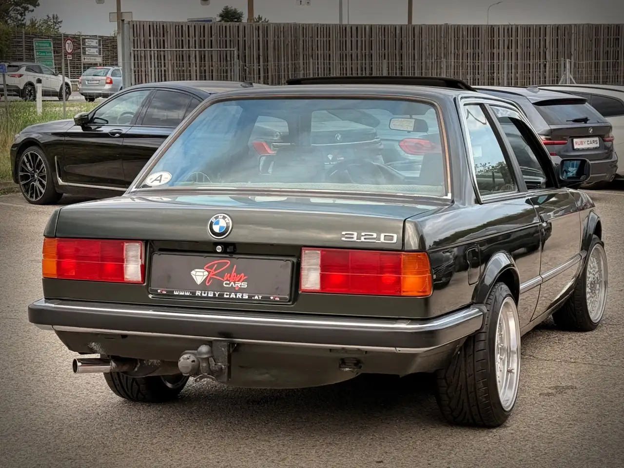 BMW 320 i E30 Chrom Modell, foto 10