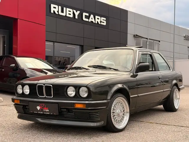 BMW 320 i E30 Chrom Modell