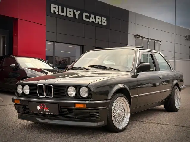 BMW 320 i E30 Chrom Modell