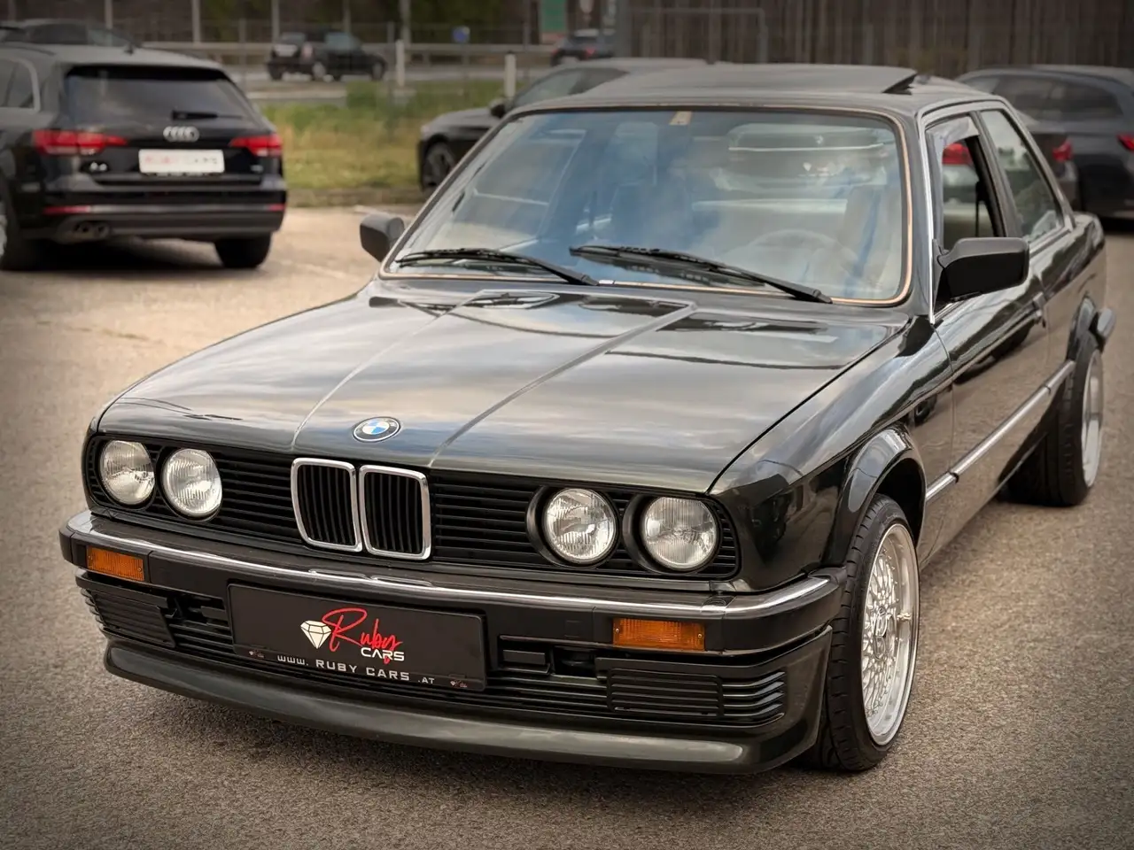BMW 320 i E30 Chrom Modell, foto 6