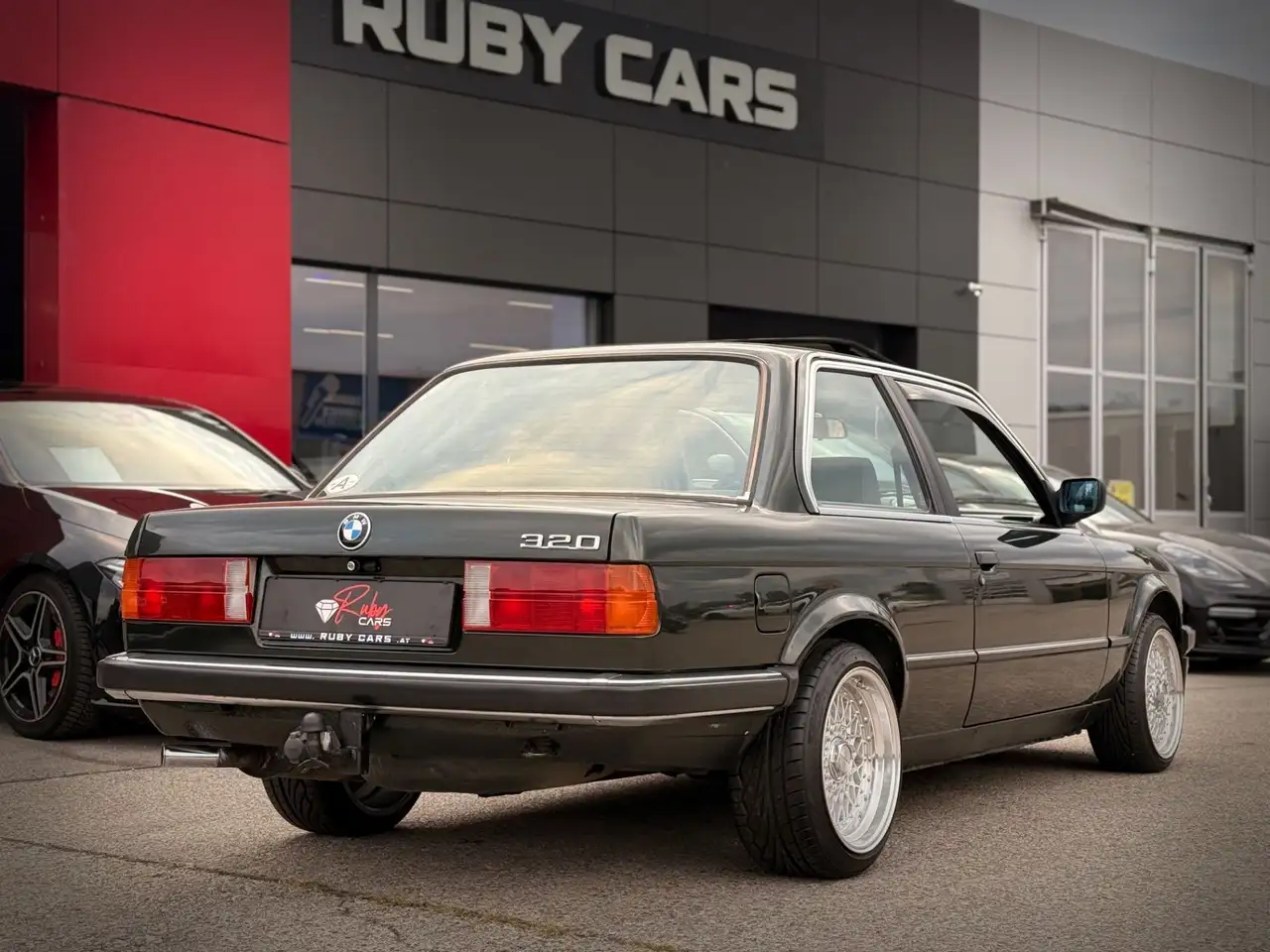 BMW 320 i E30 Chrom Modell, foto 2