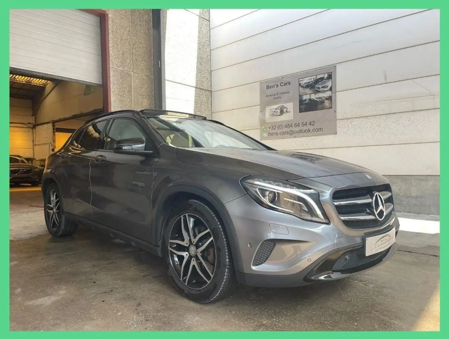 Mercedes-Benz GLA 200 Automaat *Panoramische Dak/GPS * Gris - 1