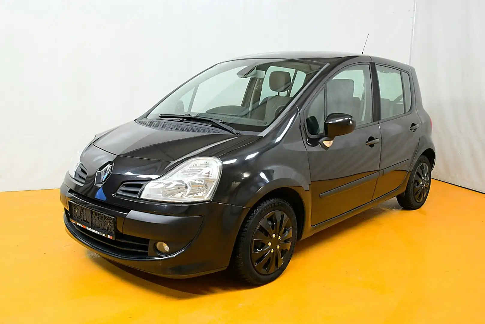 Renault Modus Dynamique 1,2 16V Hi Flex Schwarz - 1
