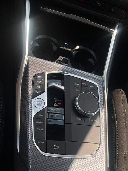 BMW 320 i Aut. Touring M SPORT Facelift /AHK/360°Kam — photo 15