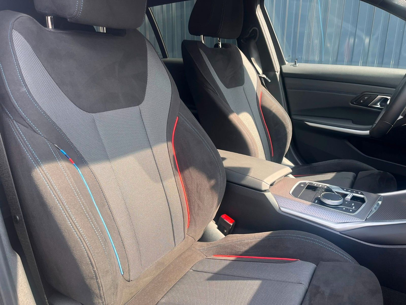 BMW 320 i Aut. Touring M SPORT Facelift /AHK/360°Kam — photo 13