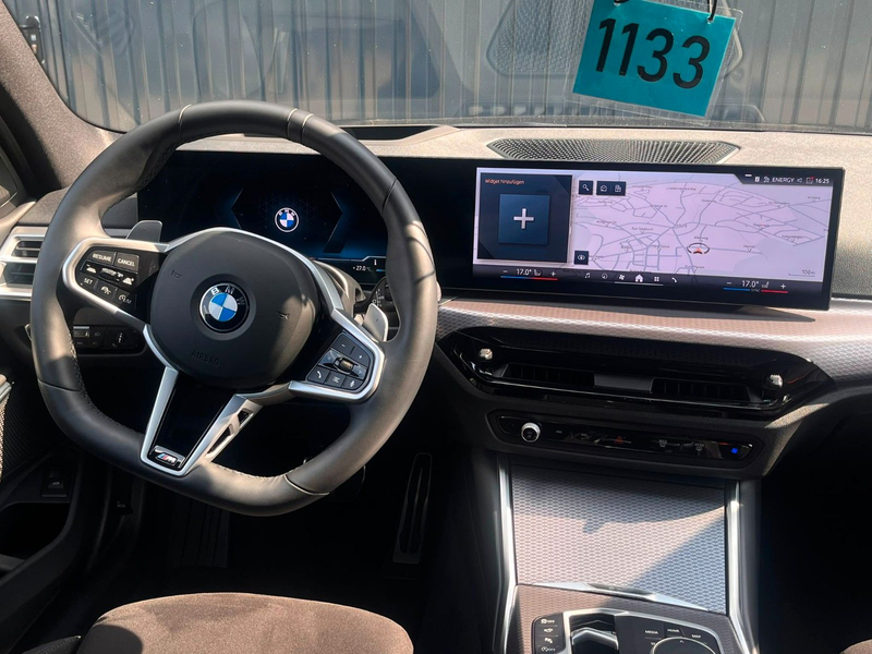 BMW 320 i Aut. Touring M SPORT Facelift /AHK/360°Kam — photo 11