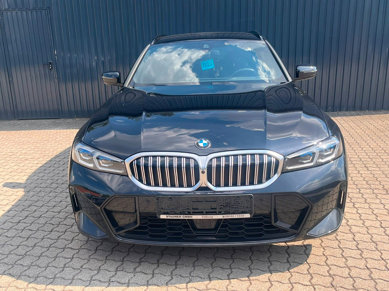 BMW 320 i Aut. Touring M SPORT Facelift /AHK/360°Kam — photo 4