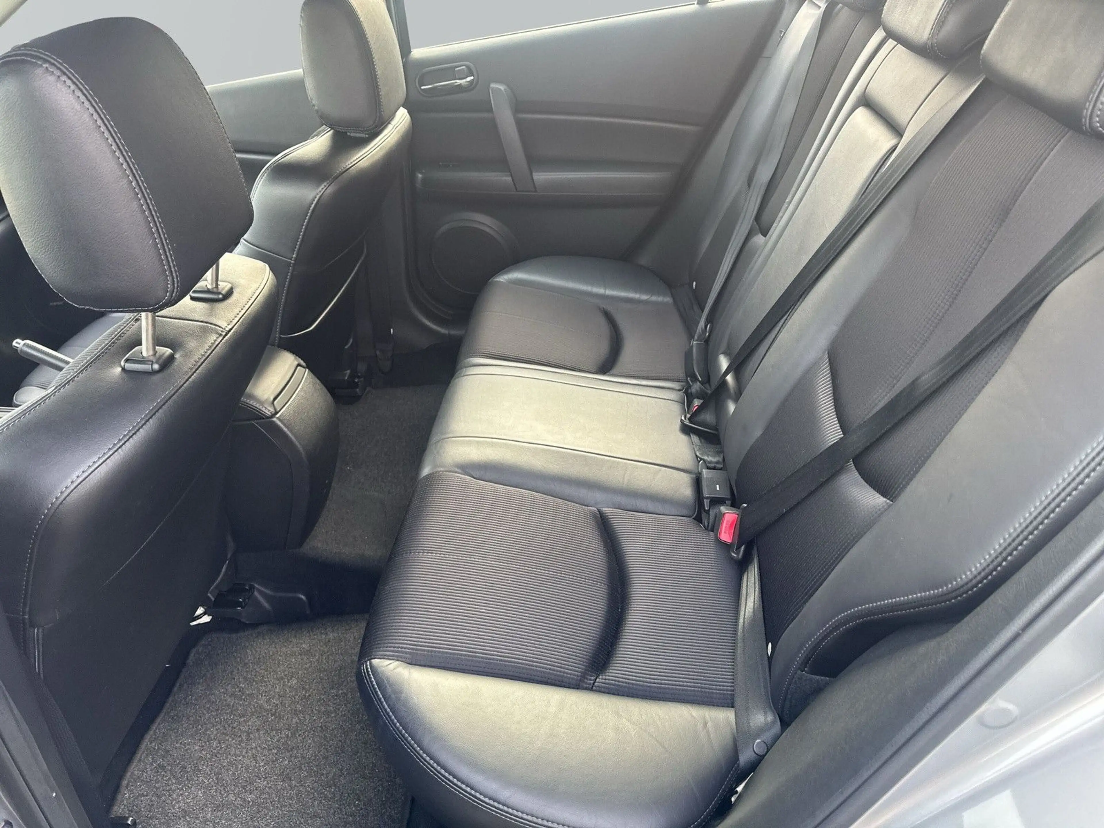 Mazda 6 Kombi 2.0  Edition 125 — photo 10