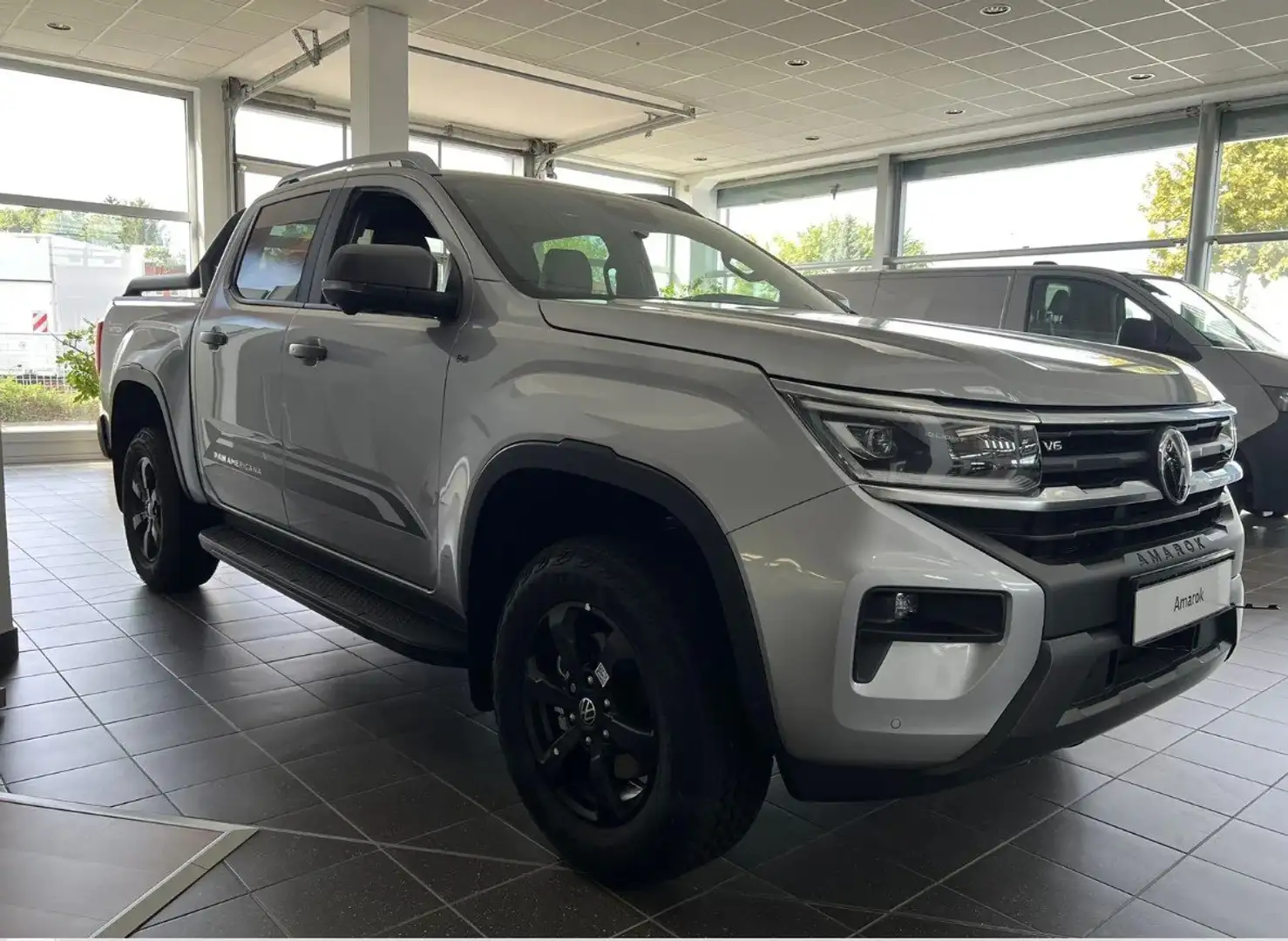 Volkswagen Amarok VOLKSWAGEN AMAROK PAN AMERICA 4 MOTION KM 0 Zilver - 2