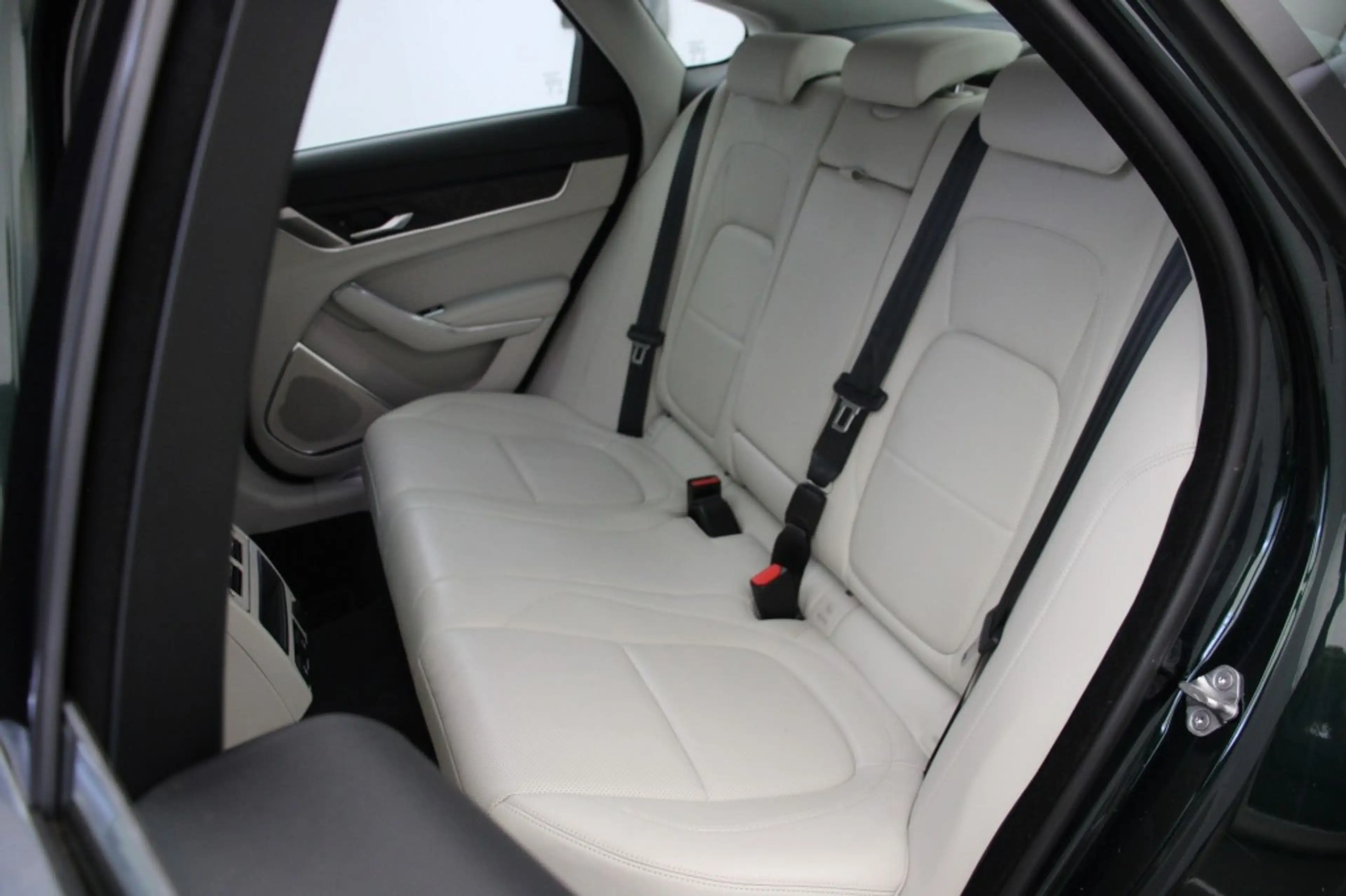 Jaguar XF Sedan 2.0 D200 R-Dynamic S Automaat - Digitaal Coc — photo 13