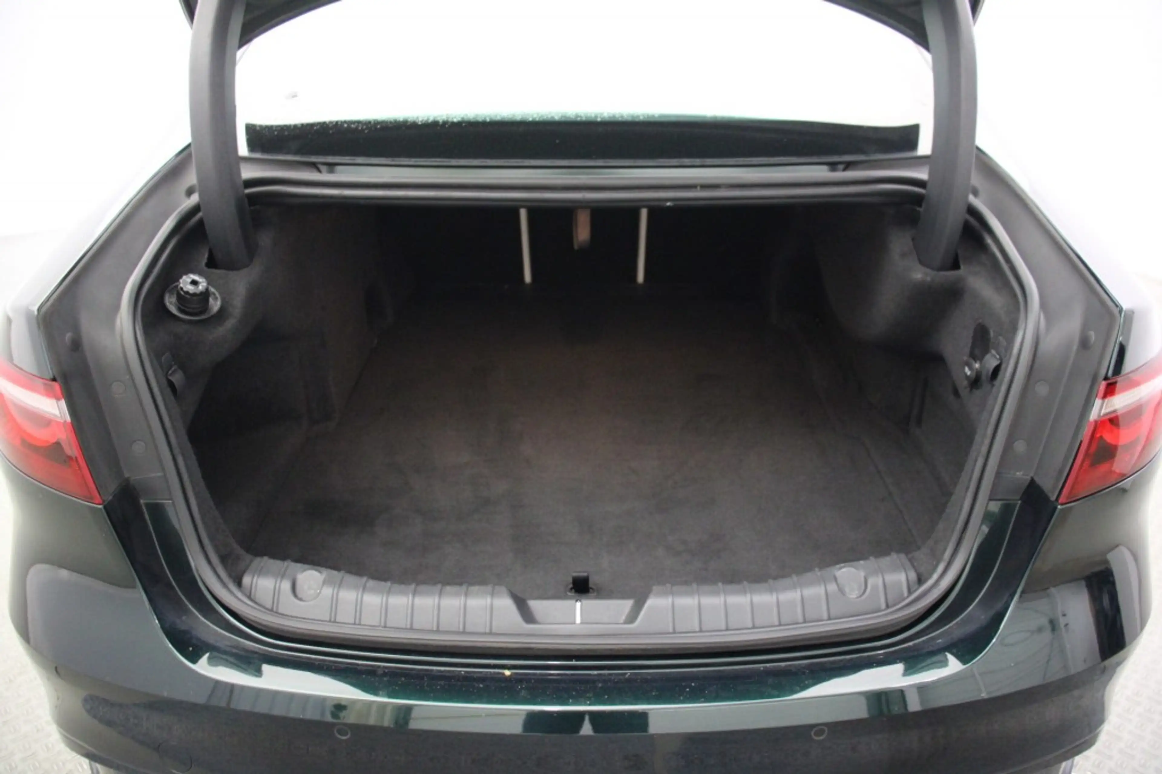 Jaguar XF Sedan 2.0 D200 R-Dynamic S Automaat - Digitaal Coc — photo 14