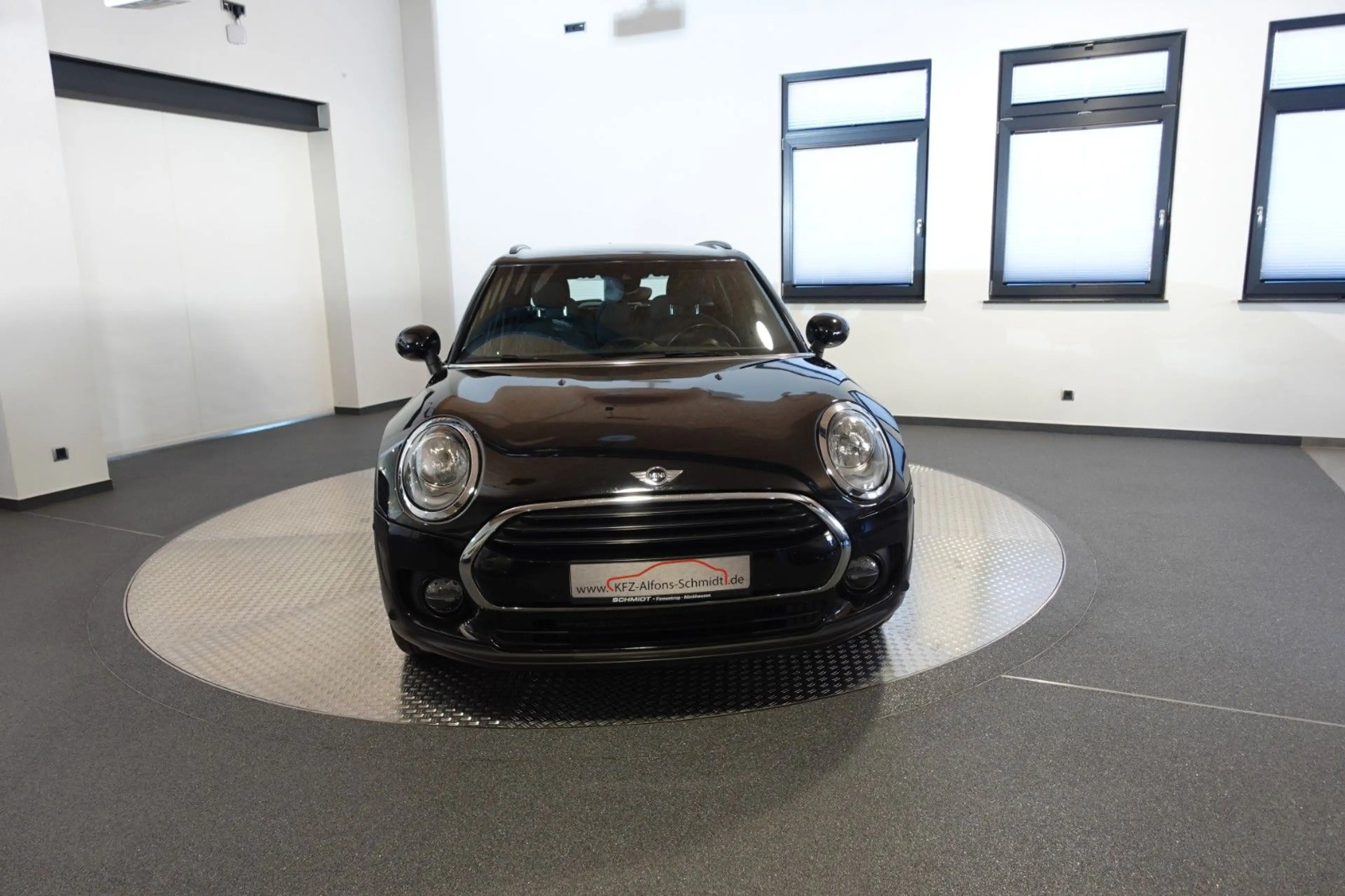 MINI Cooper Clubman *Navi* 17"* Autm.*1 Hand* — photo 2