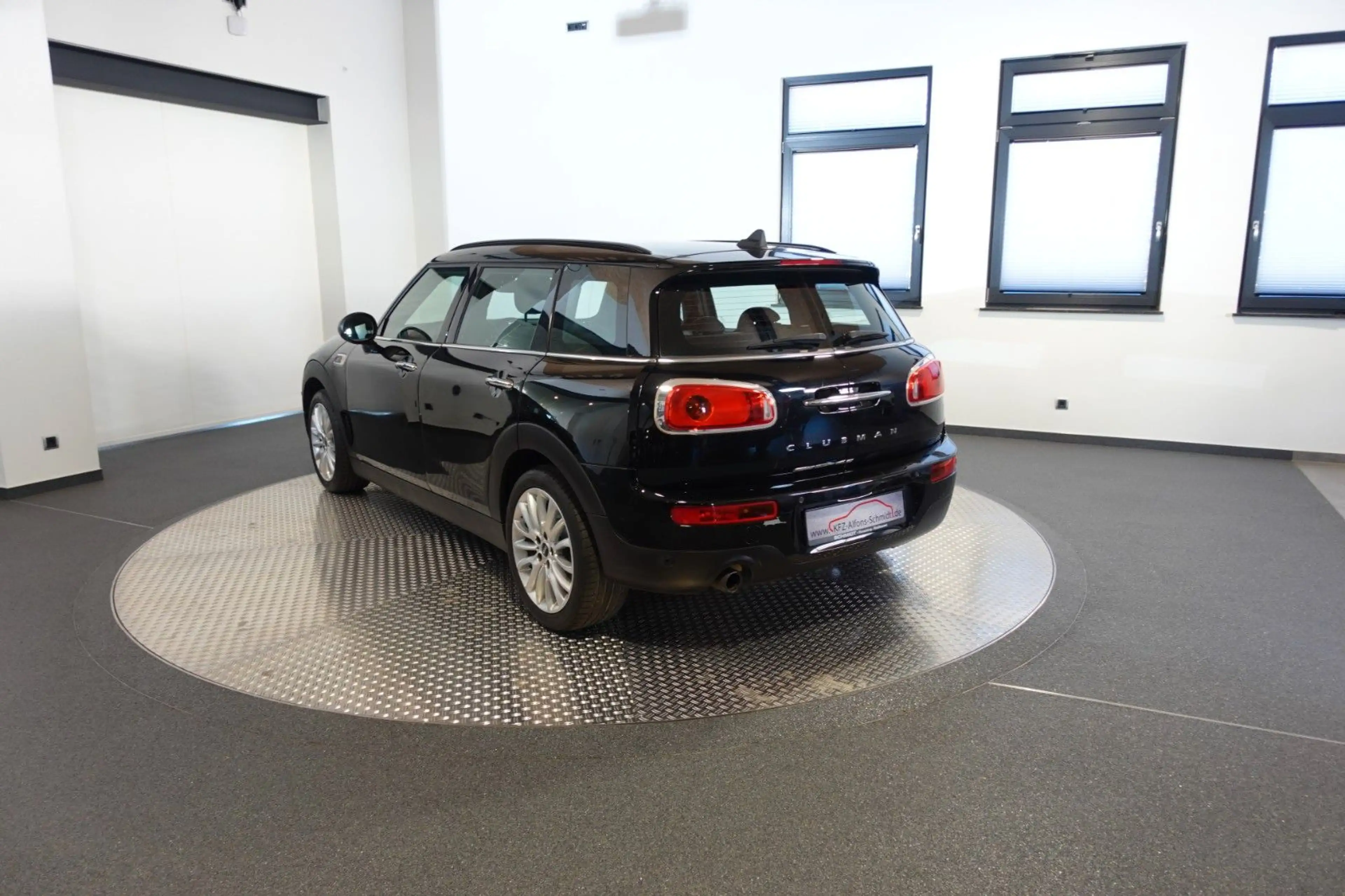 MINI Cooper Clubman *Navi* 17"* Autm.*1 Hand* — photo 7