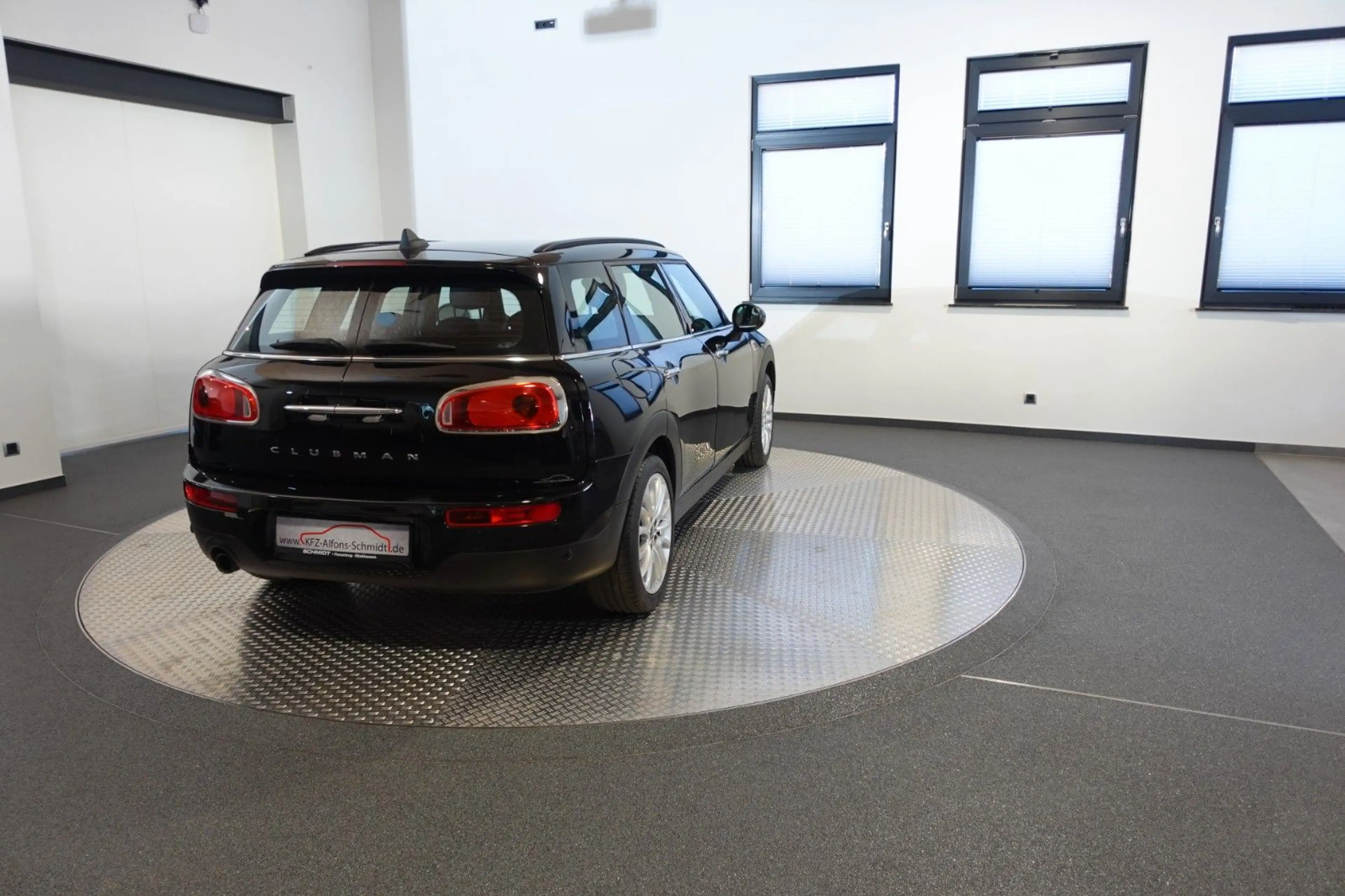 MINI Cooper Clubman *Navi* 17"* Autm.*1 Hand* — photo 6