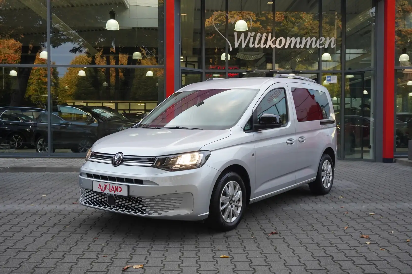 Volkswagen Caddy 1.5 16V TSI Life Gris - 2