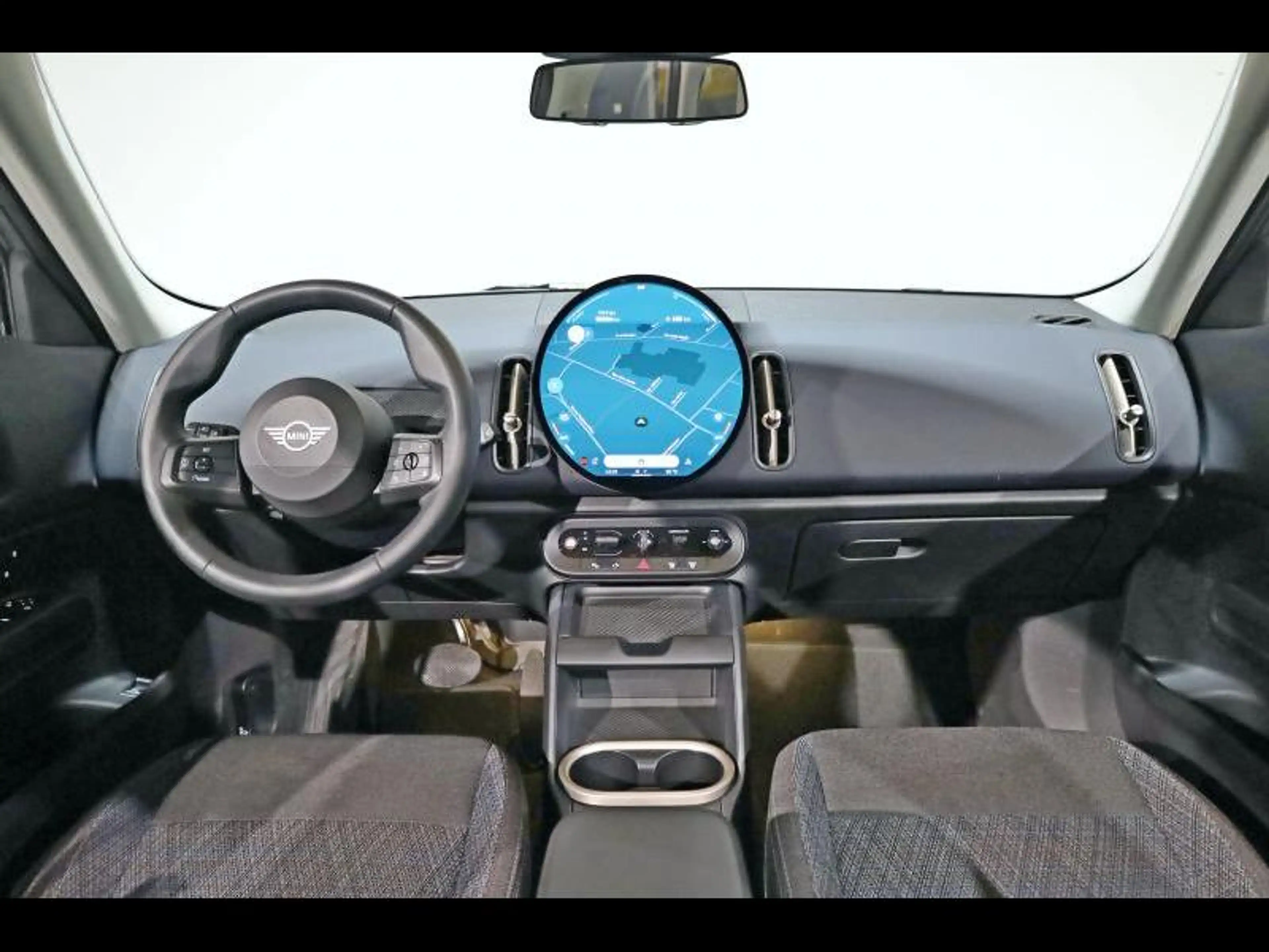 MINI Countryman C — photo 7