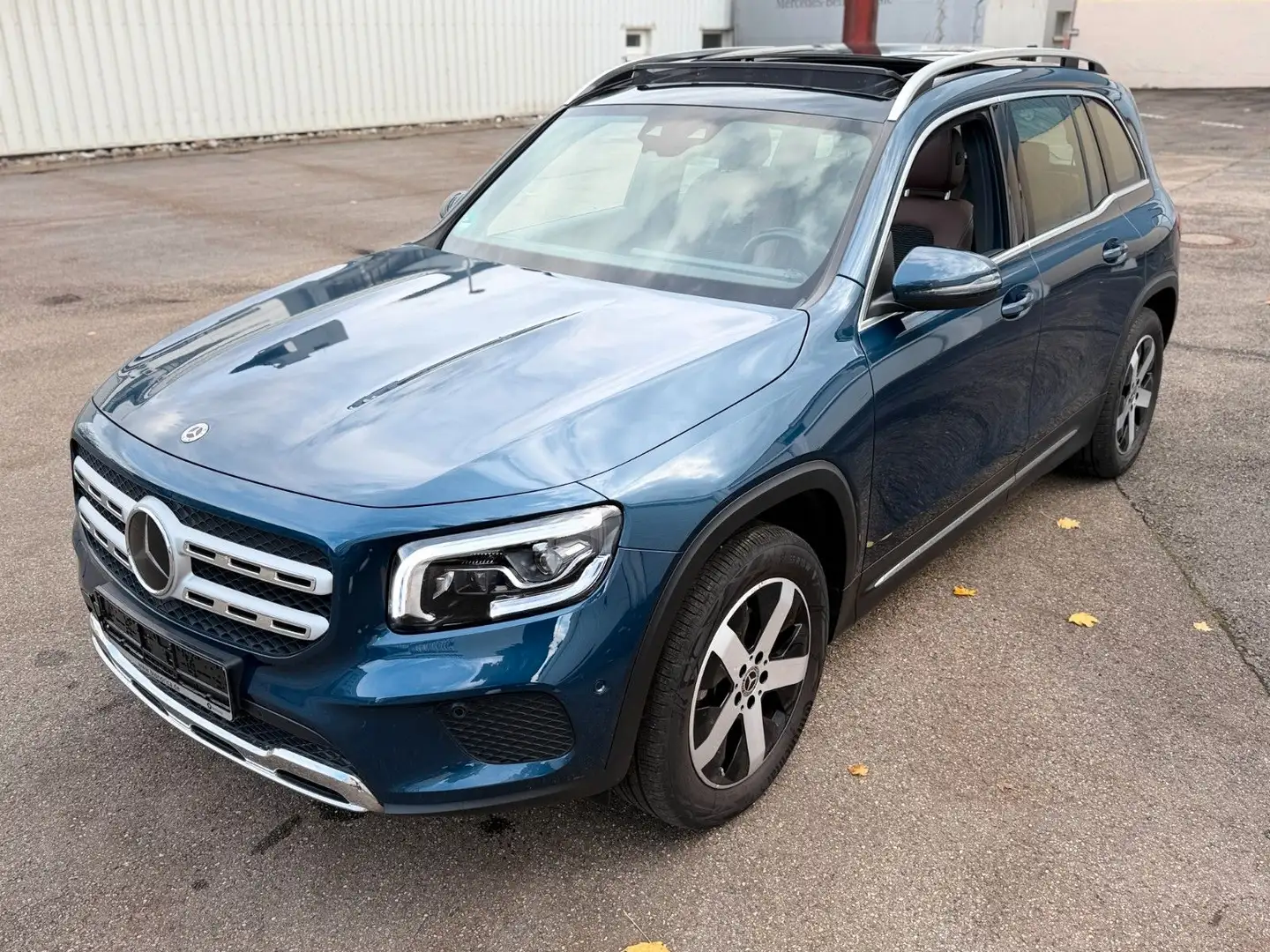 Mercedes-Benz GLB 200 1TE HAND*INDIVIDUAL*denimblau metall*ACC Blau - 2