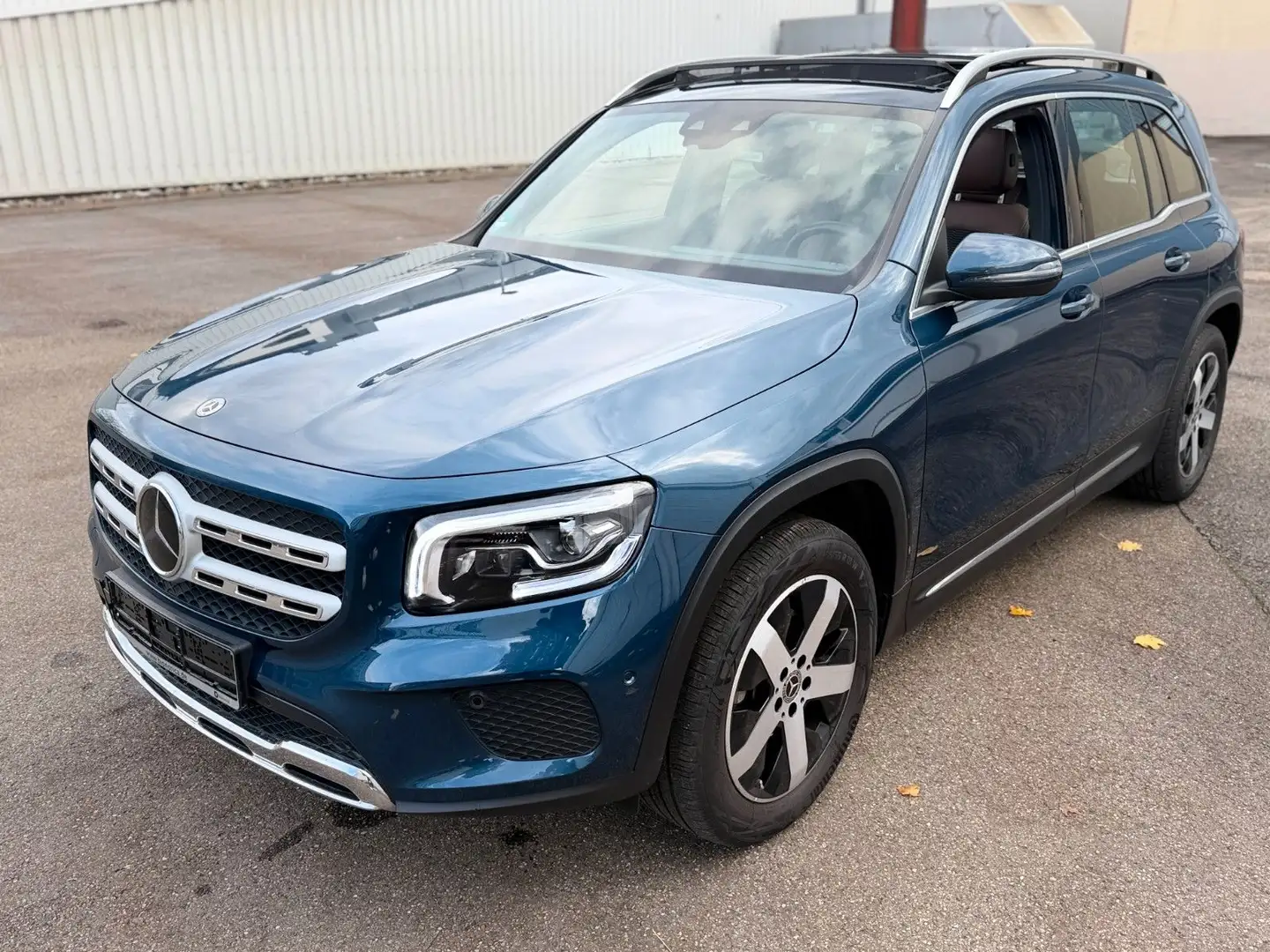 Mercedes-Benz GLB 200 1TE HAND*INDIVIDUAL*denimblau metall*ACC Blau - 1