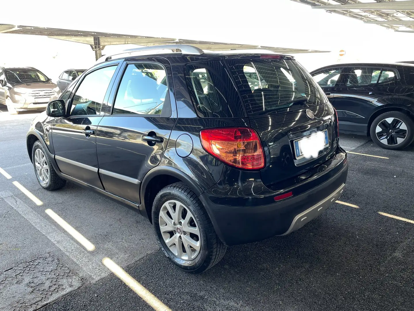 Fiat Sedici Sedici 2.0 mjt Emotion 4x4 135cv Zwart - 2